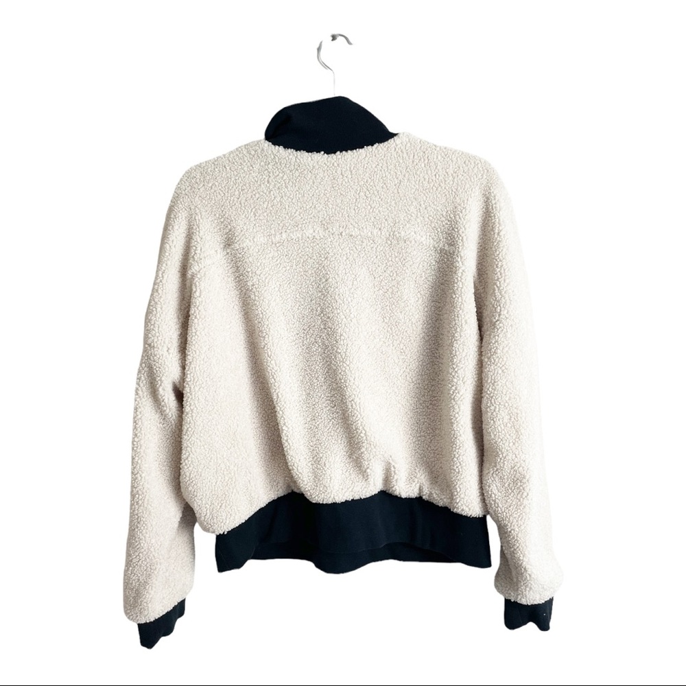 Fabletics Dream Polar Fleece Pullover Cream / Black Size Medium - Picture 4 of 7